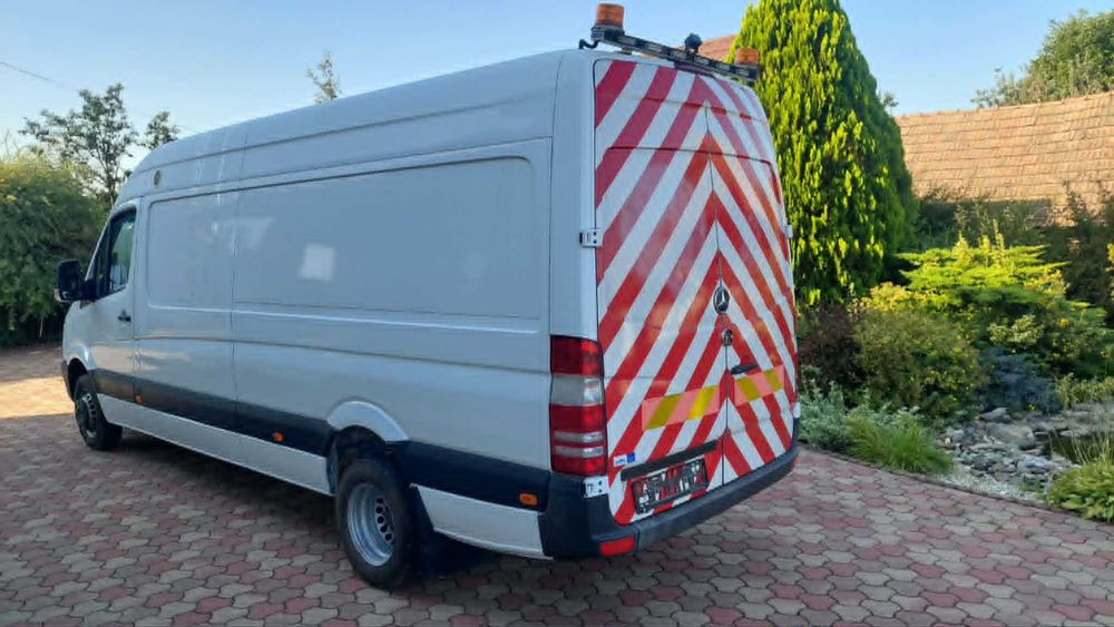 Mercedes Sprinter 516
