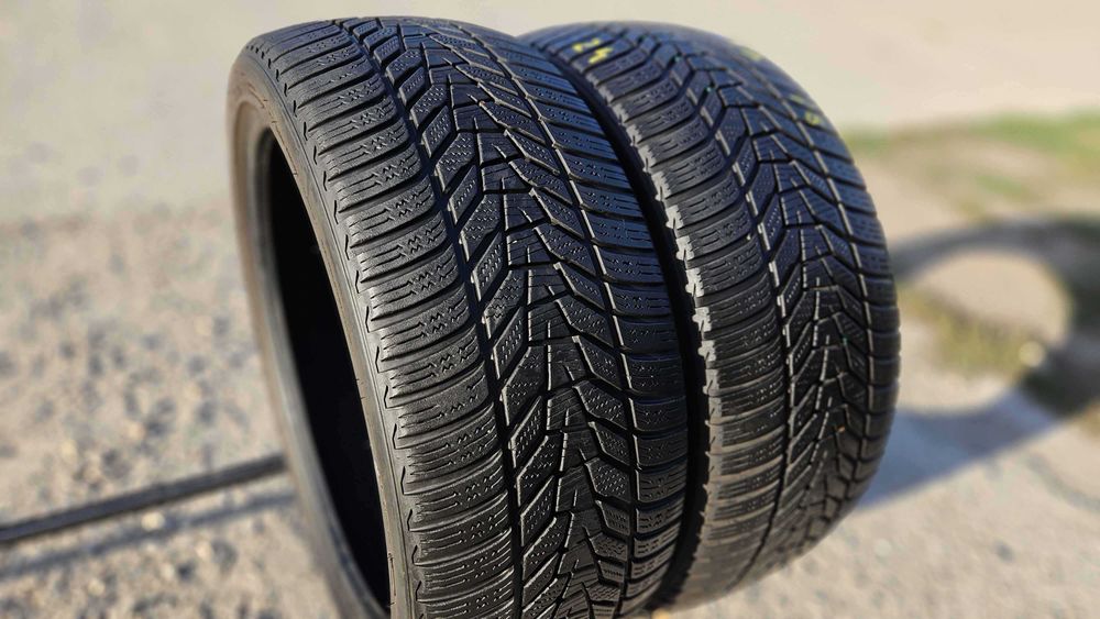 225/40 R18 • Iarna • Hankook Winter I cept evo 3 92V XL | 2 buc | DOT 2024 | Pret/buc