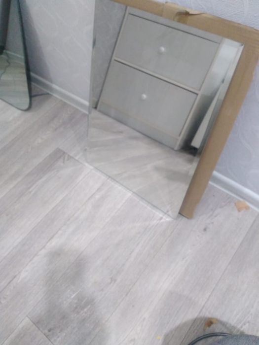 Зеркало новое продам