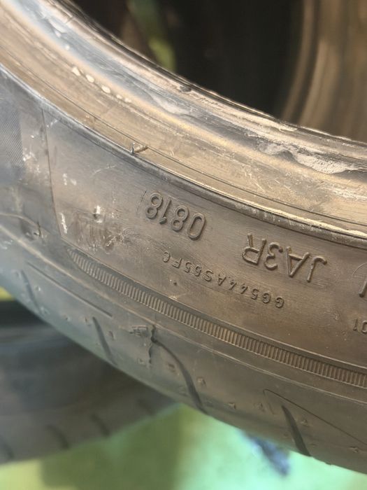 Anvelope Vara 255/40 R19 100Y – Dunlop Sport Maxx RT2 & Goodyear Eagle F1 Asymmetric 3 – ca noi