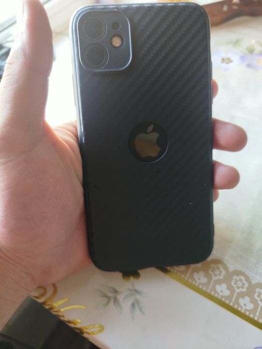 Продам Iphone 11 128 гб