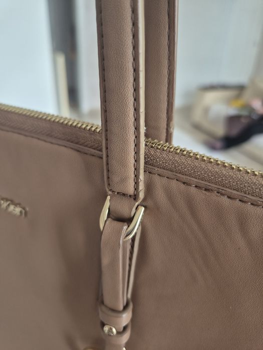 Calvin klein оригинална дамска чанта