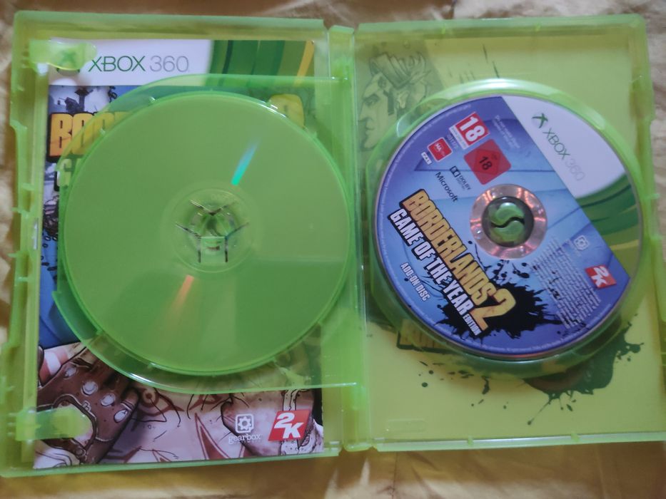 Продам XBOX 360 .