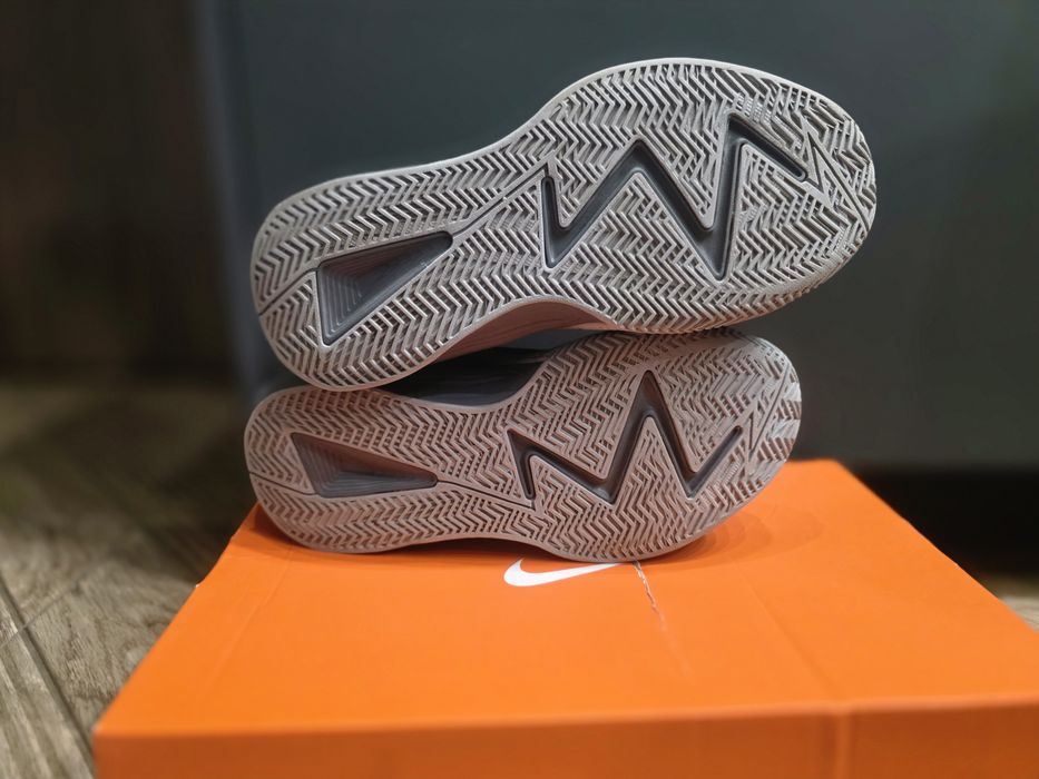 Оригинални детски маратонки NIKE