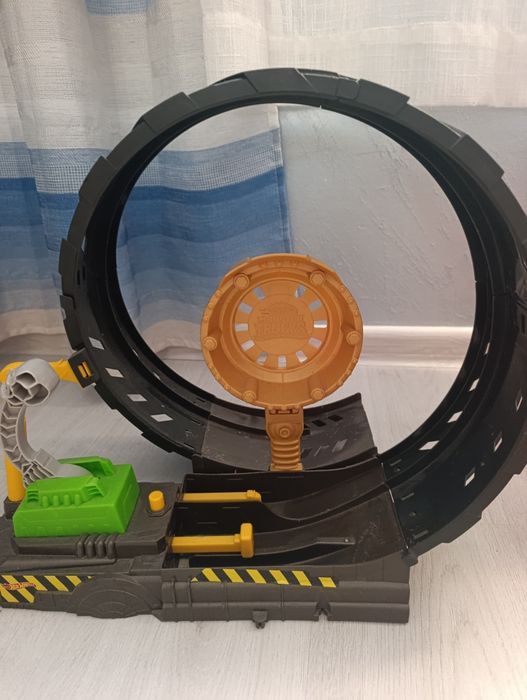 Писти Hot Wheels