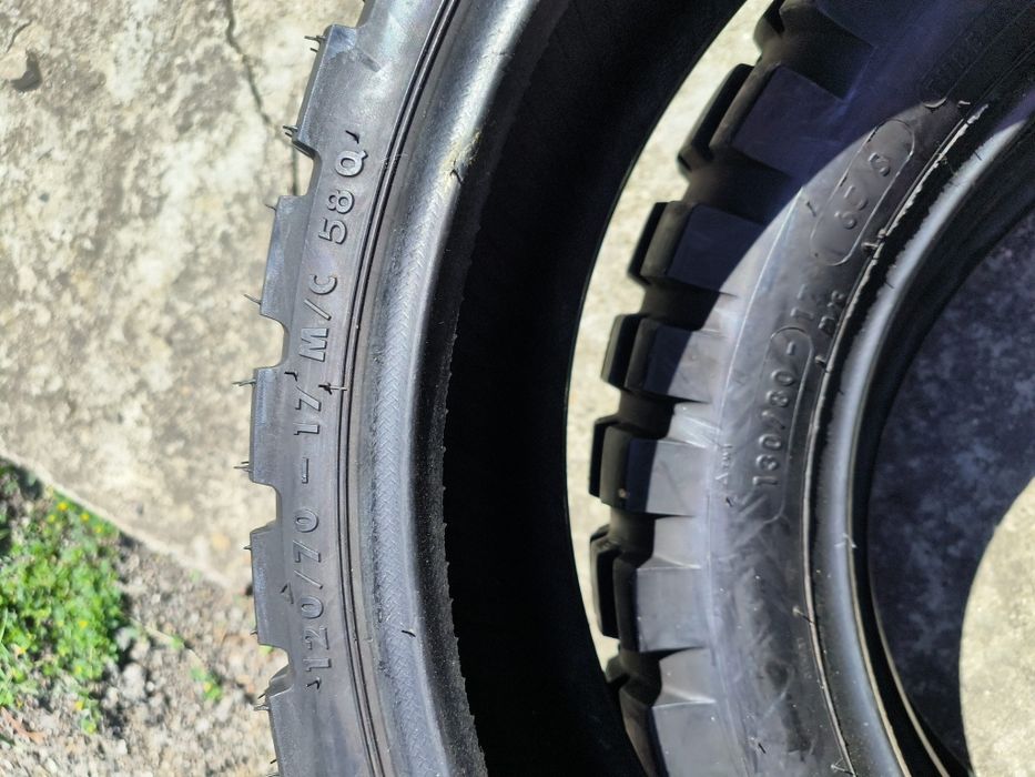 Continental TwinDuro
120/70/17 Dot 4124
Гумите са в доста добро с