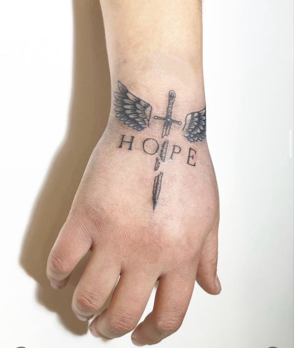 Tatuaje Câmpia Turzii – prețuri de portofoliu de la 150 lei