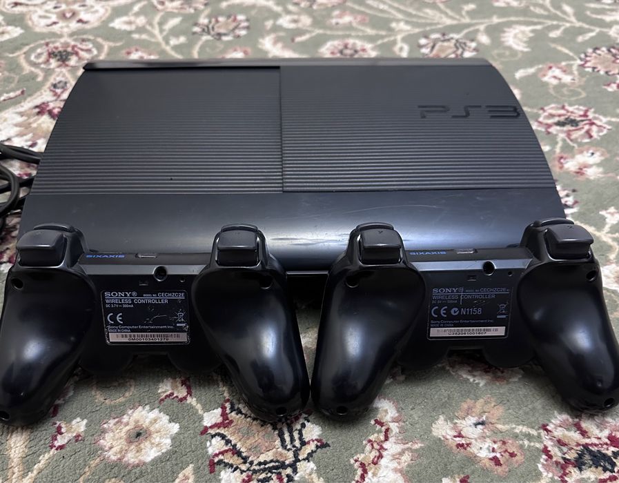 Продам ps3 super slim