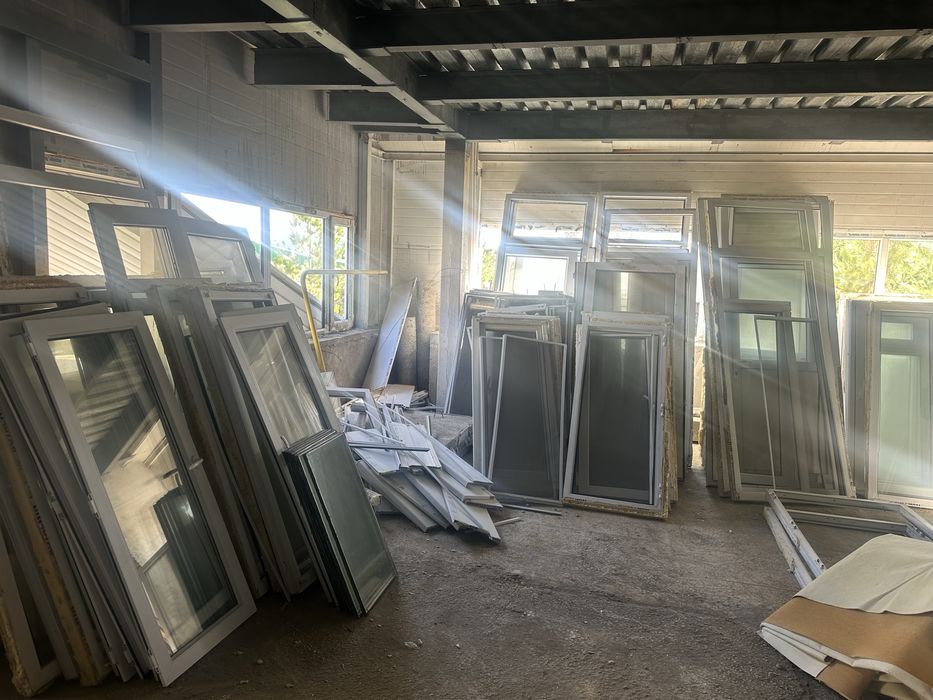 Пластиковые окно и двери