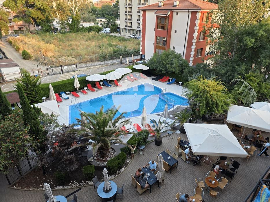 Продава се Едностаен апартамент в к.к. Слънчев бряг - 34 кв.м за 900 €/кв.м - Снимка #6