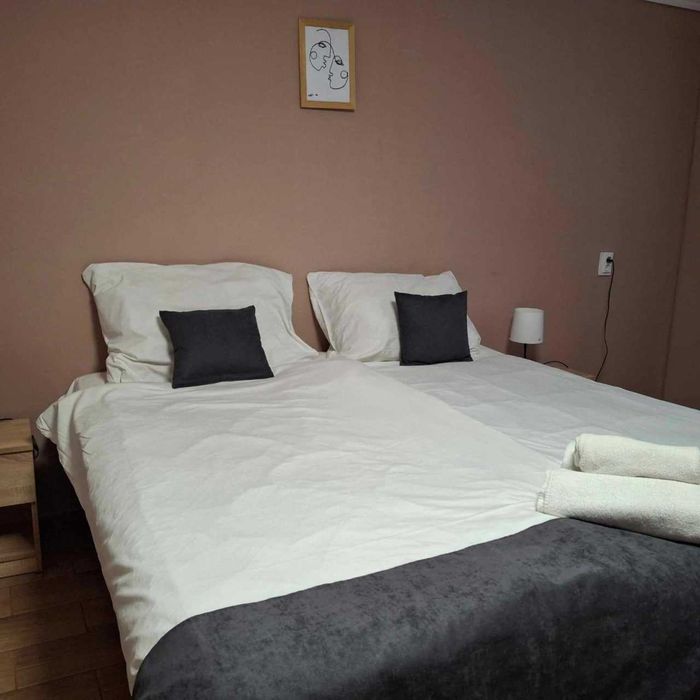 Хостел/Hotel, Eski ToshMI, Telc markazi. Arzon joy