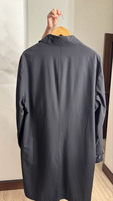 Пррдается Плащ CANALI