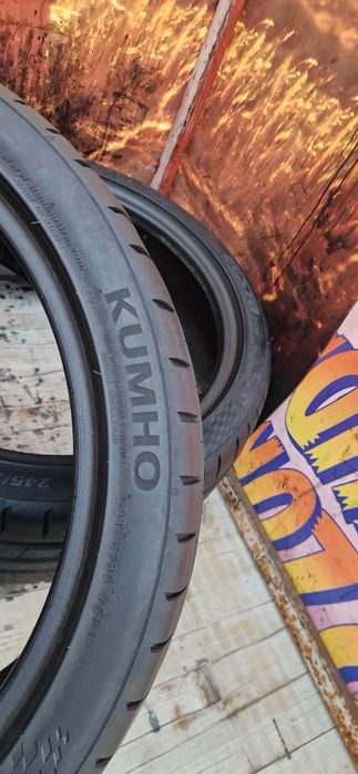 2 Anvelope Kumho 245 35 R18 de vara