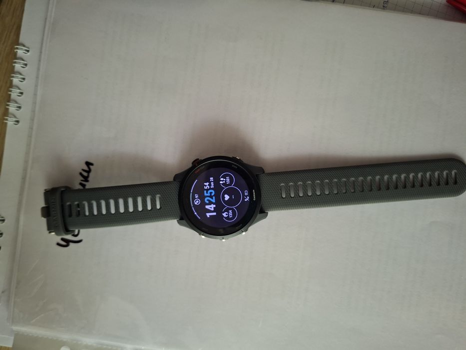 Фитнесс часы Garmin 255