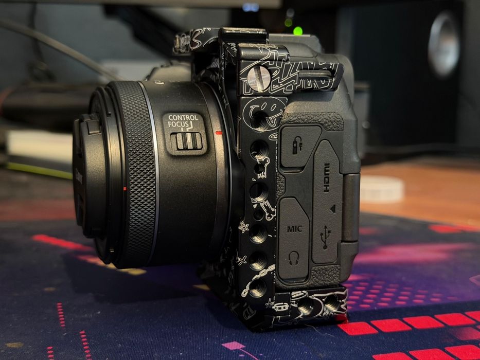 Продаю клетку для canon r8
