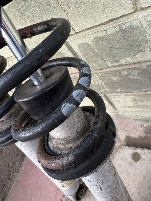 Задние стойки на бмв е39