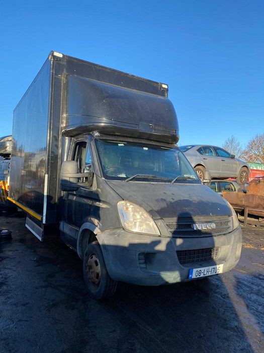 Dezmembrez Dezmembrari piese Iveco Daily an 2009 3.0 euro 4 cub