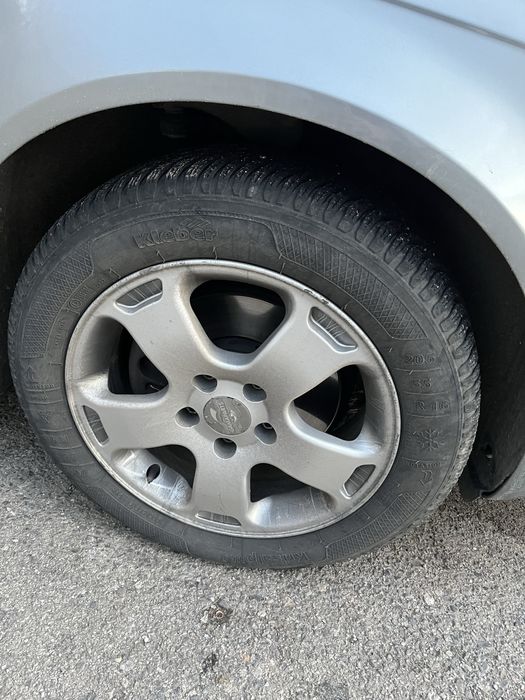 Гуми с джанти 205/55 R16