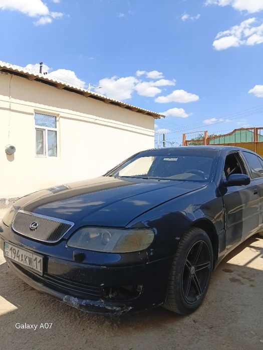 lexus GS 300 сатылымда