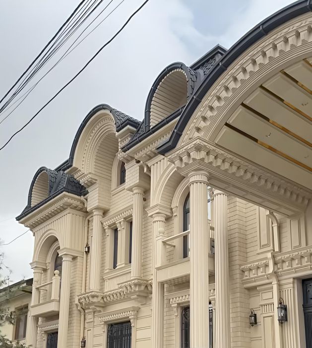 Мастера по фасадам из травертина и гранита