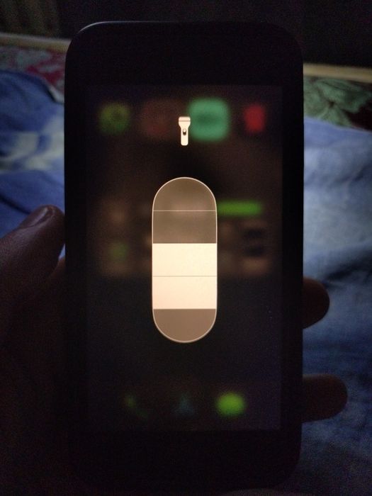 Iphone se 2gen (2020)  64гига