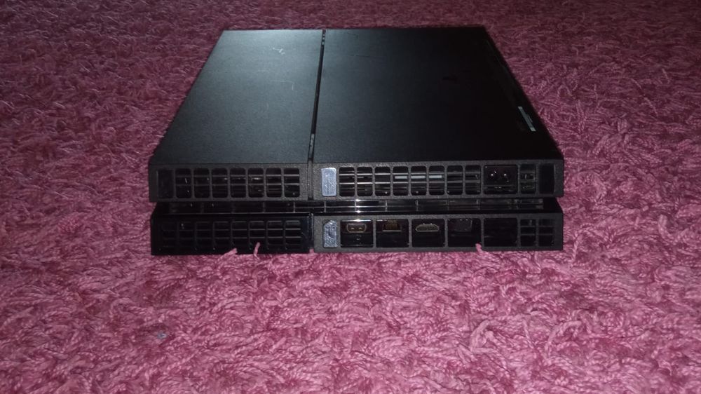 Sony playstation 4 fat
