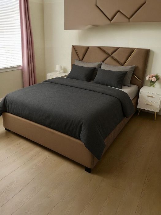 Pat dormitor la comanda