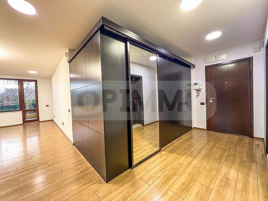 Продава се Двустаен апартамент в Варна, Морска градина - 96 кв.м за 5000 €/кв.м - Снимка #9