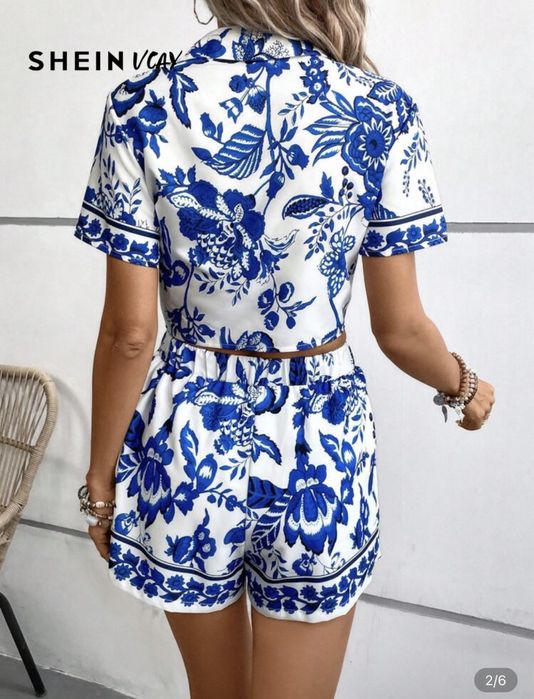 Дамски комплект от две части