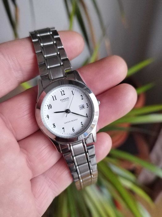 Ceas Casio cu dată pentru damă Functional