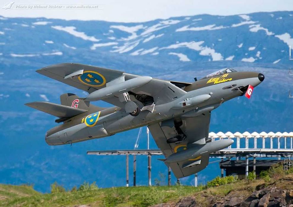 самолёт конструктор сборная модель Хокер Хантер 1/72 Англия