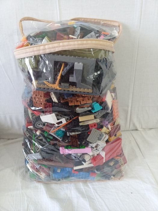 Лего  из множественных конструкторов