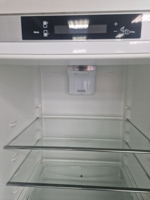 Хладилник с фризер Electrolux A++ No Frost