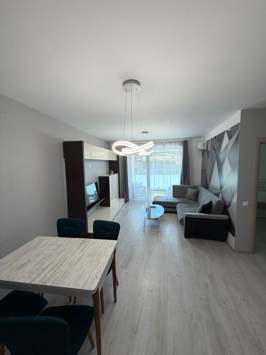 Apartament 2 camere bloc nou, centru