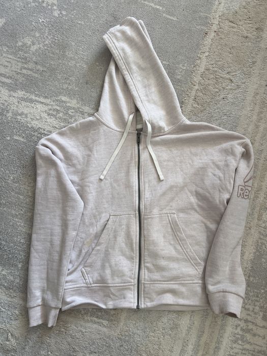 Одежда по 200 тенге