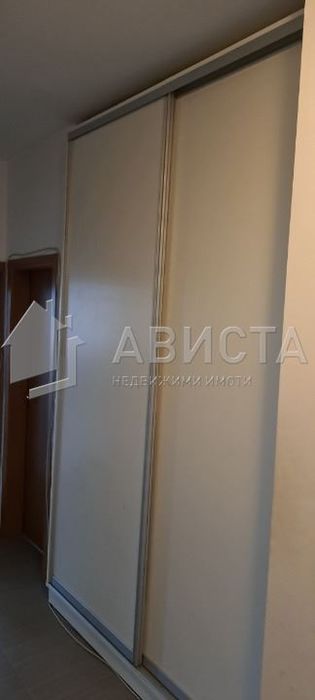 Дава се под наем Тристаен апартамент в София, Център - 130 кв.м за 1600 € - Снимка #12