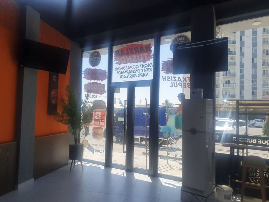 Tayyor Fast Food  biznes  sotiladiii!!!