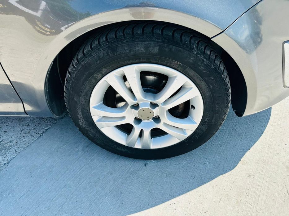 Opel corsa 2013 1.3Diesel Euro 5 Rate Avans 0 Doar cu Buletinul