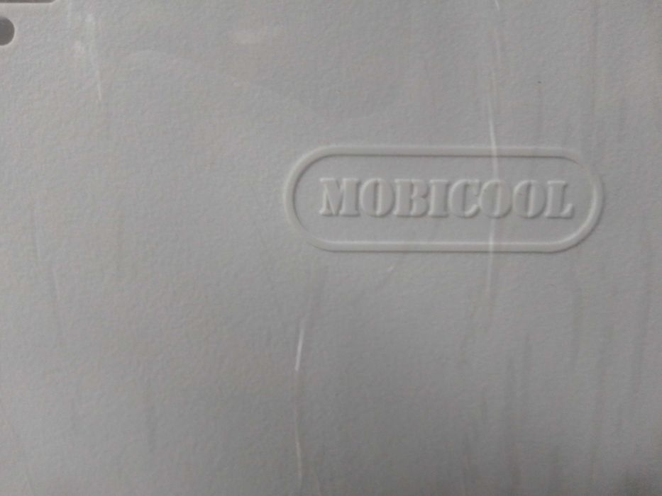 Преносима електрическа охладителна кутия 29L  12V MOBICOOL MV30 DC