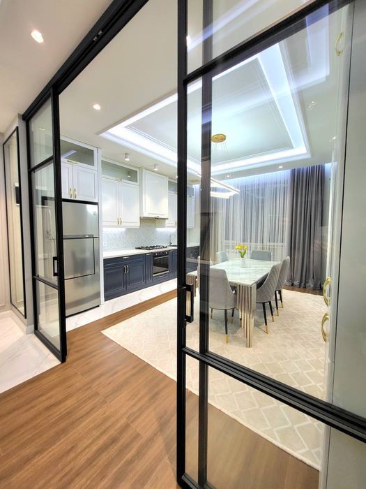 Продаётся 4 комнатная квартира в Алмазарском районе