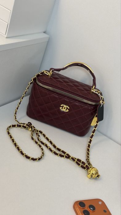 Продам сумка chanel
