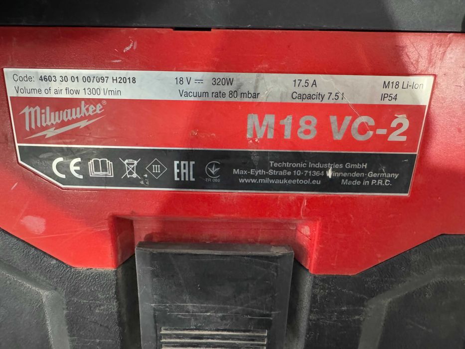 Прахосмукачkа - Milwaukee M18 VC-2