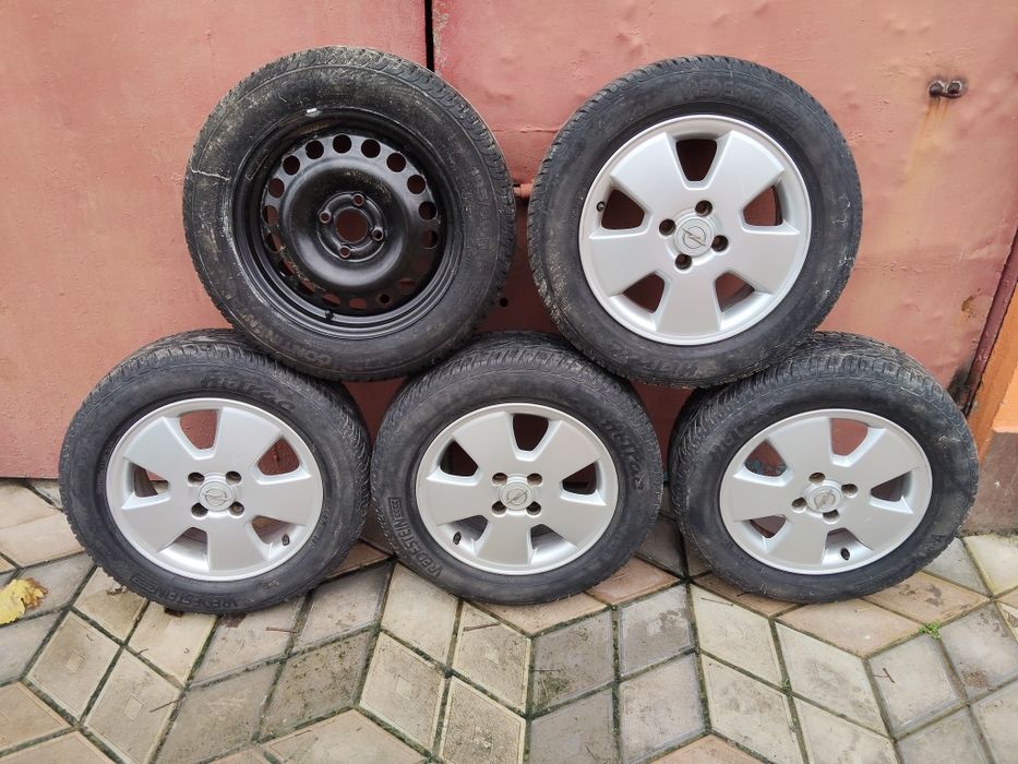 Set anvelope vara noi