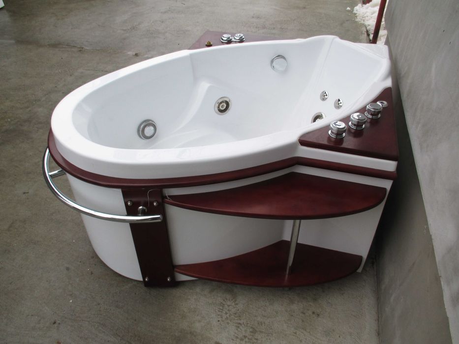 Cada Hidromasaj - Jacuzzi - stare NOUA - Germania !