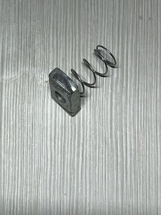 пружинная гайка для монтажного профиля М6, М8, М12