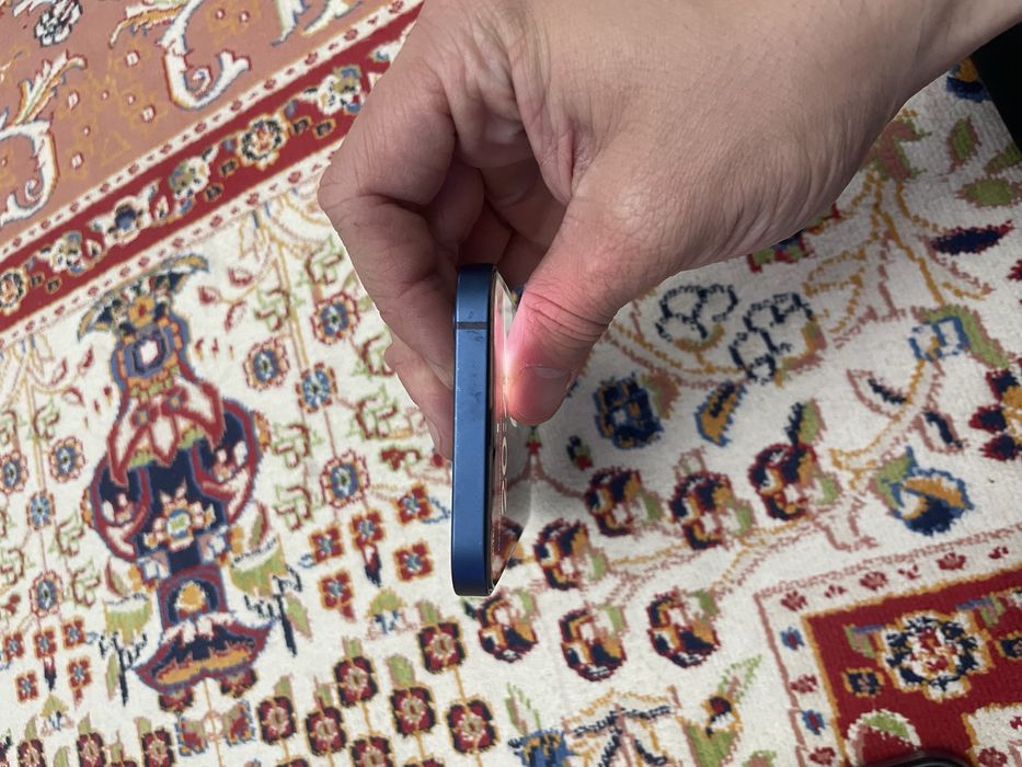 Iphone 12 64GB синий цвет