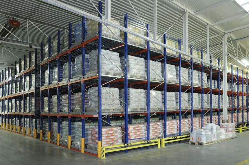 Rafturi metalice industriale pentru paleti