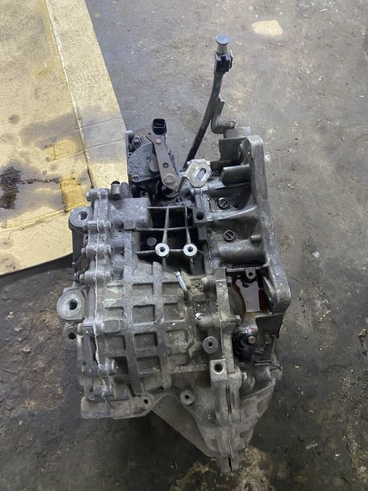 Продам Акпп от нисае вариатор 2 литра