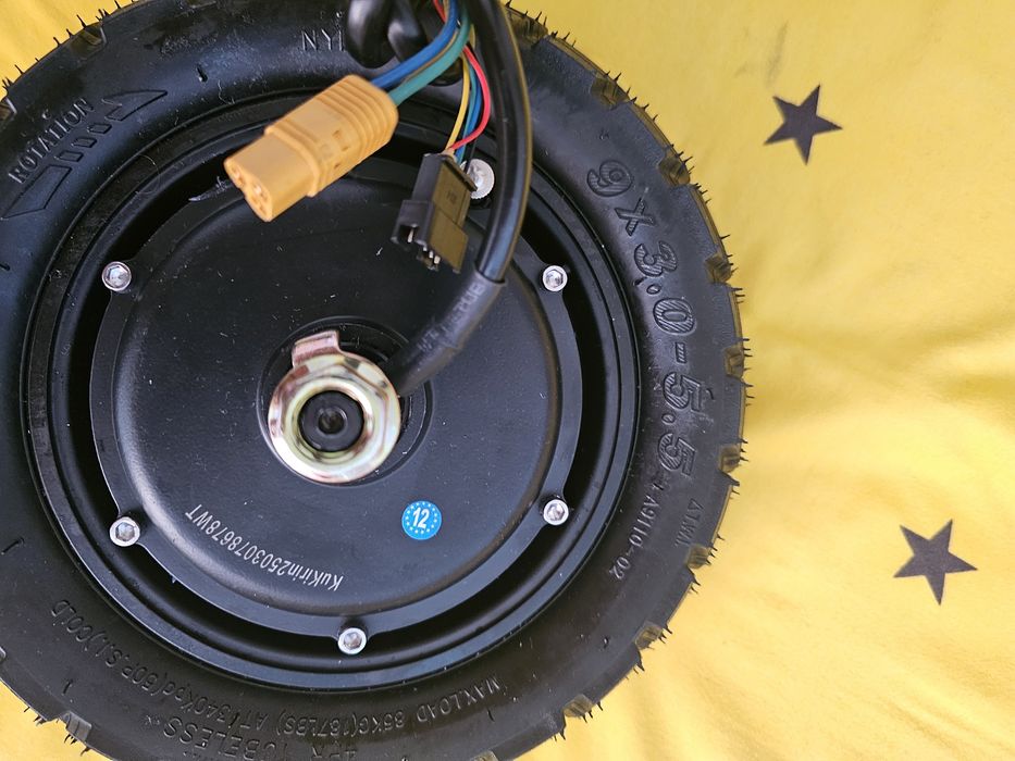 Motor cu anvelopa Kukirin G2 (Pro)
