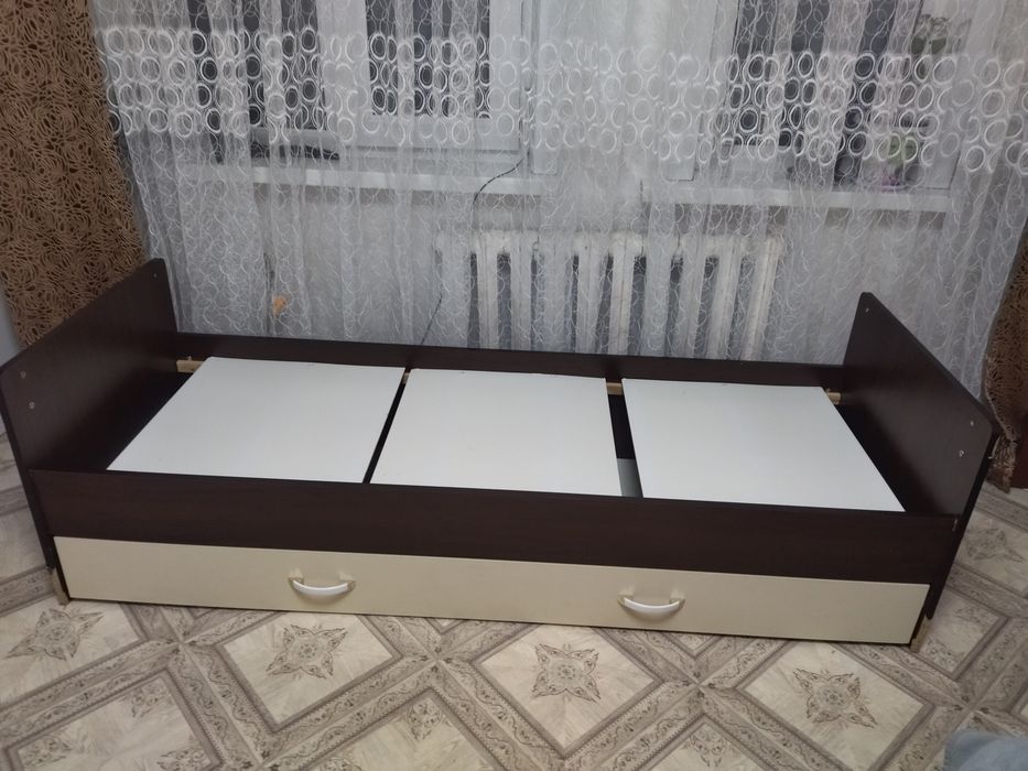 Продам детскую кровать